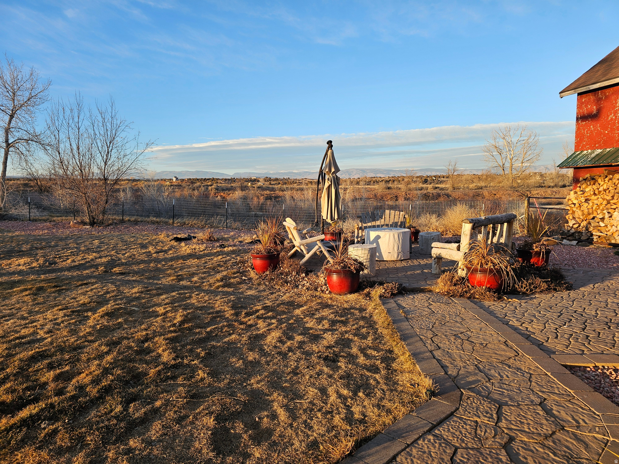 CAROLINE - Residential