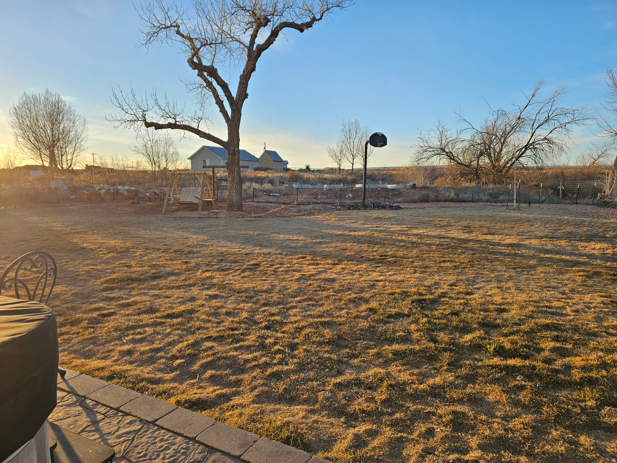 CAROLINE - Residential