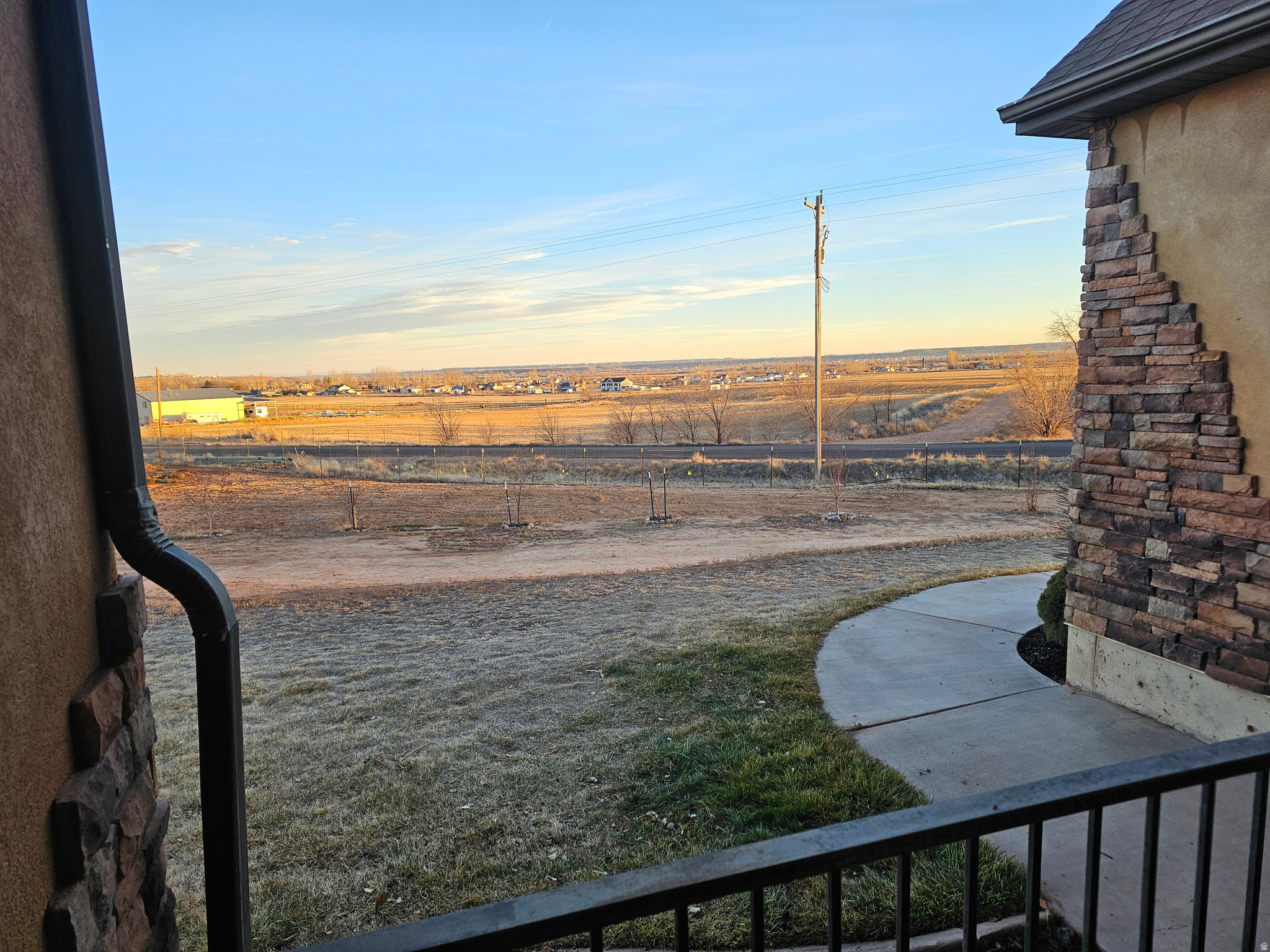 CAROLINE - Residential