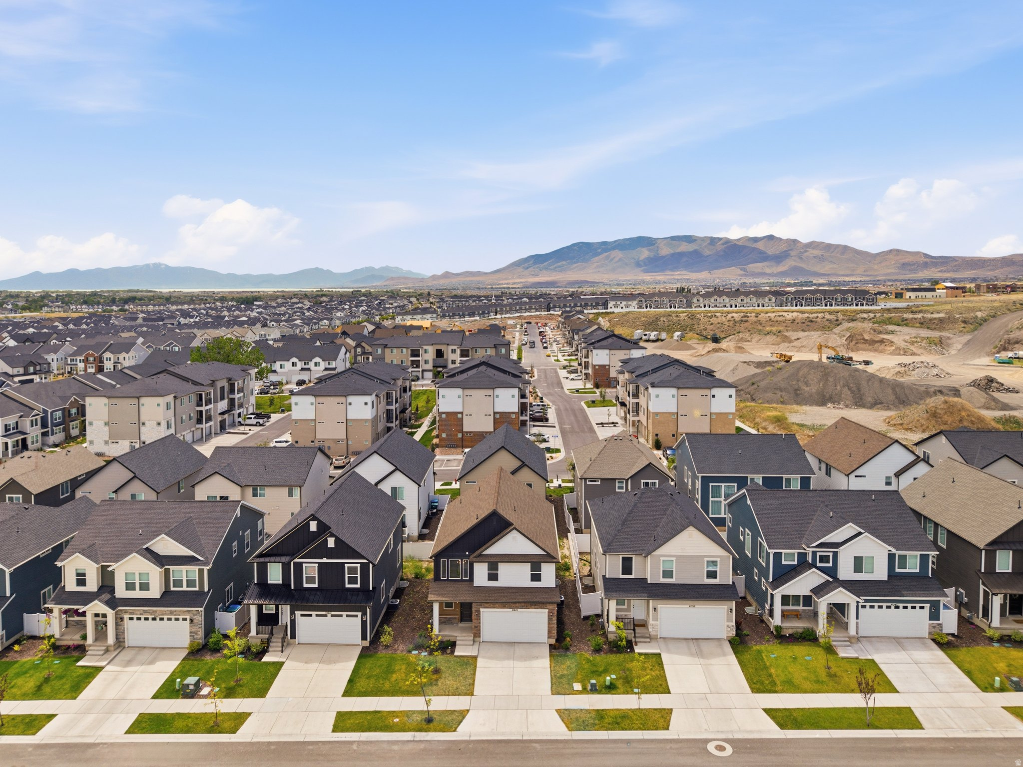 GARDNER POINT - Residential