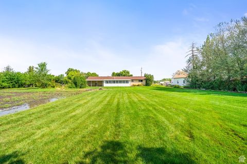 Tiny photo for 2425 W 200 S, Marriott Slaterville, UT 84404 (MLS # 2108253)