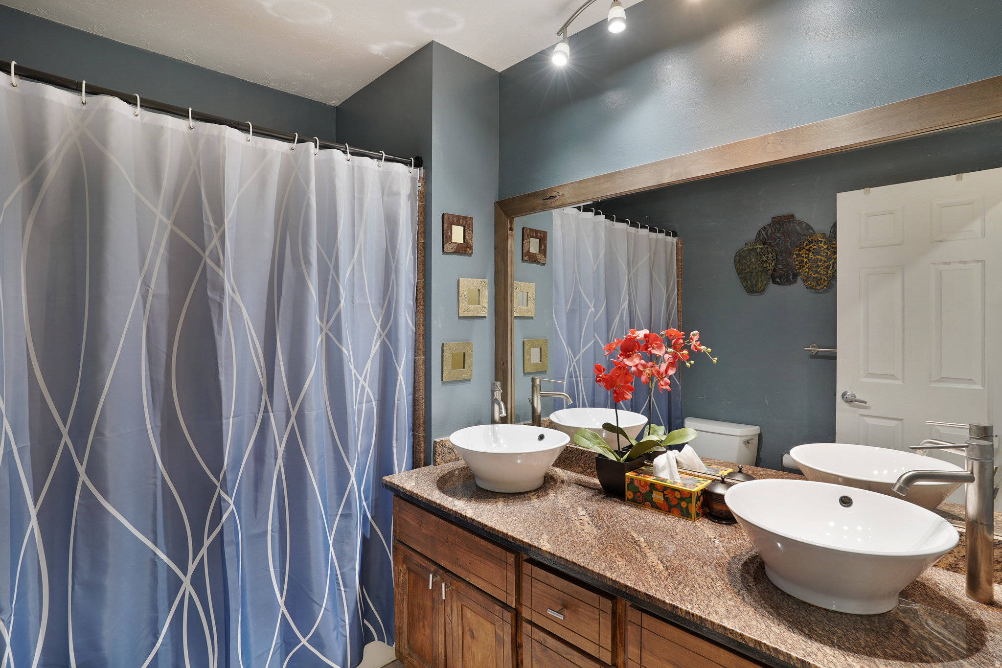 GRANITE CREST #1 - Residential