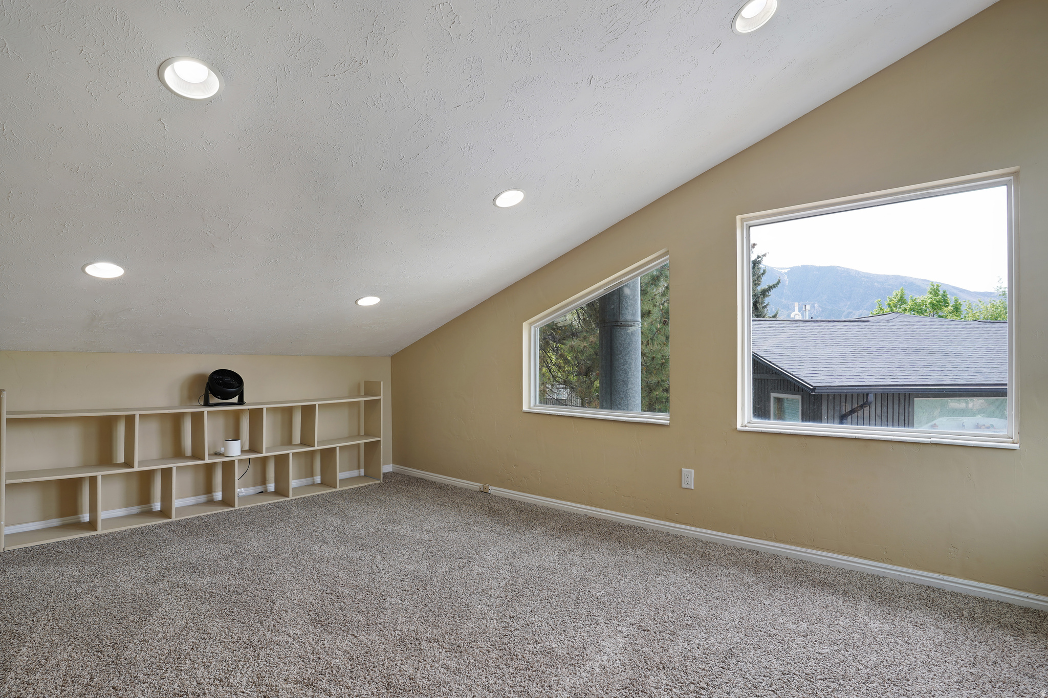 GRANITE CREST #1 - Residential