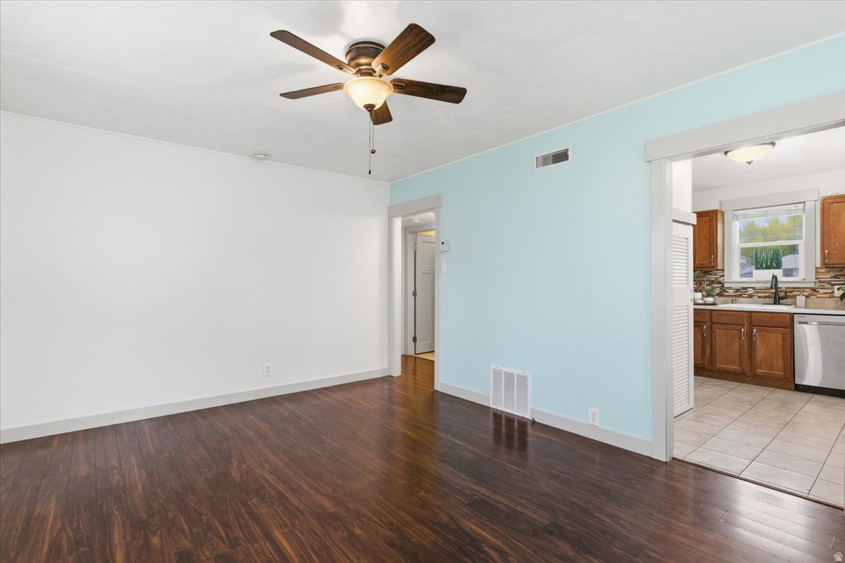 GRANDVIEW ACRES - Residential