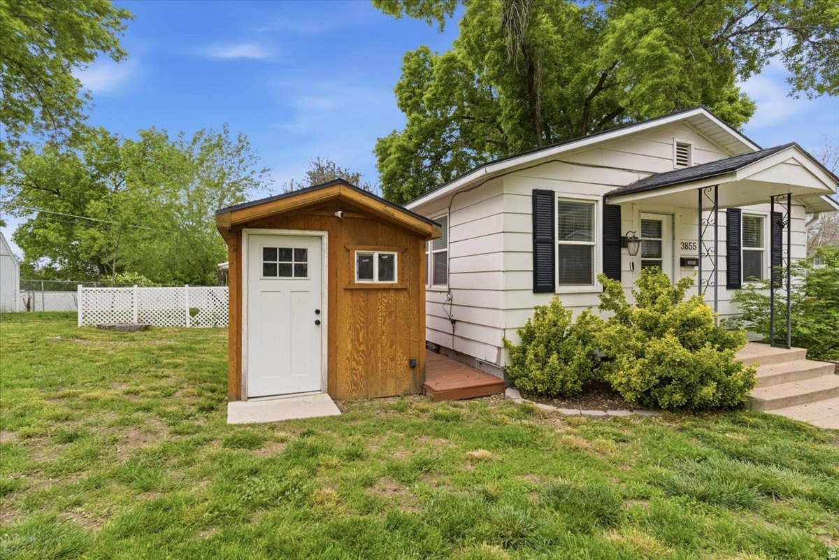 GRANDVIEW ACRES - Residential