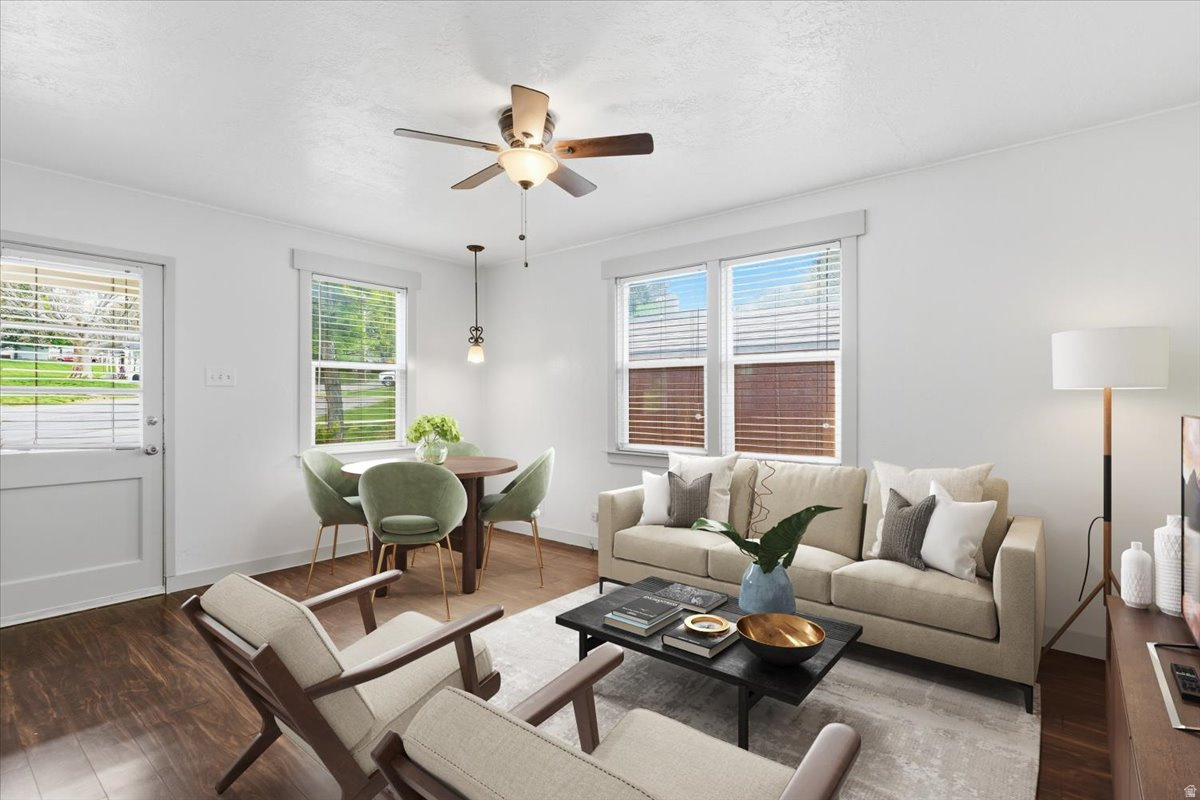 GRANDVIEW ACRES - Residential