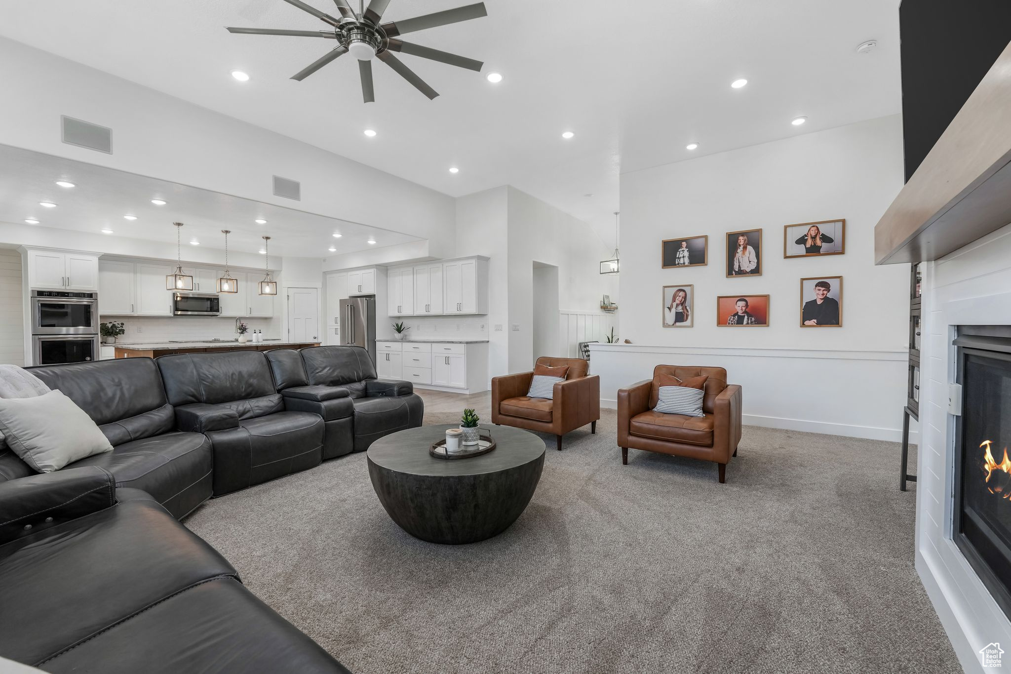 LAKE VIEW ESTATE - Residential