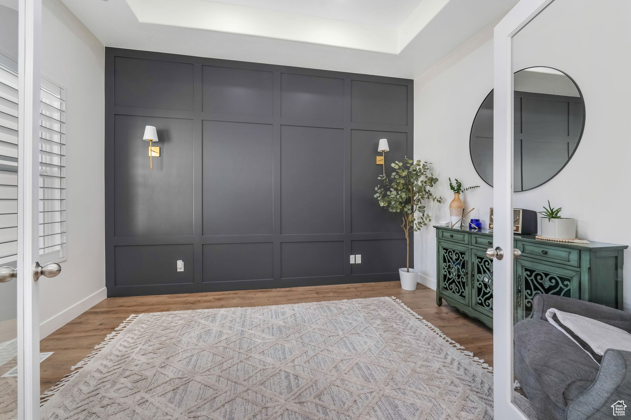 LAKE VIEW ESTATE - Residential