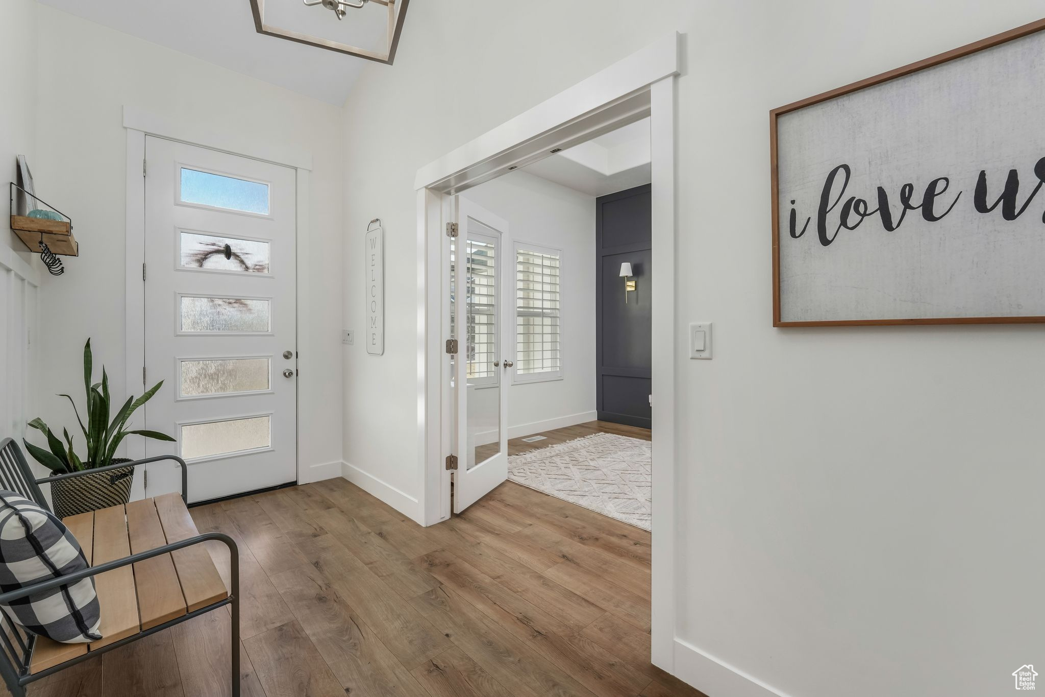 LAKE VIEW ESTATE - Residential