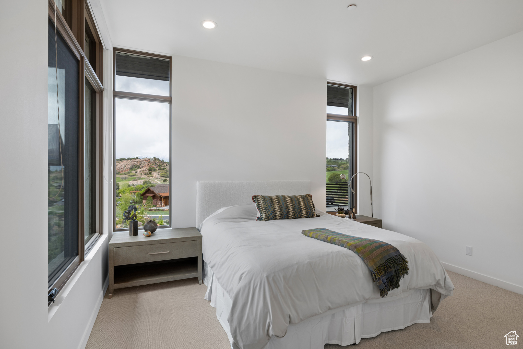 RED LEDGES - Residential