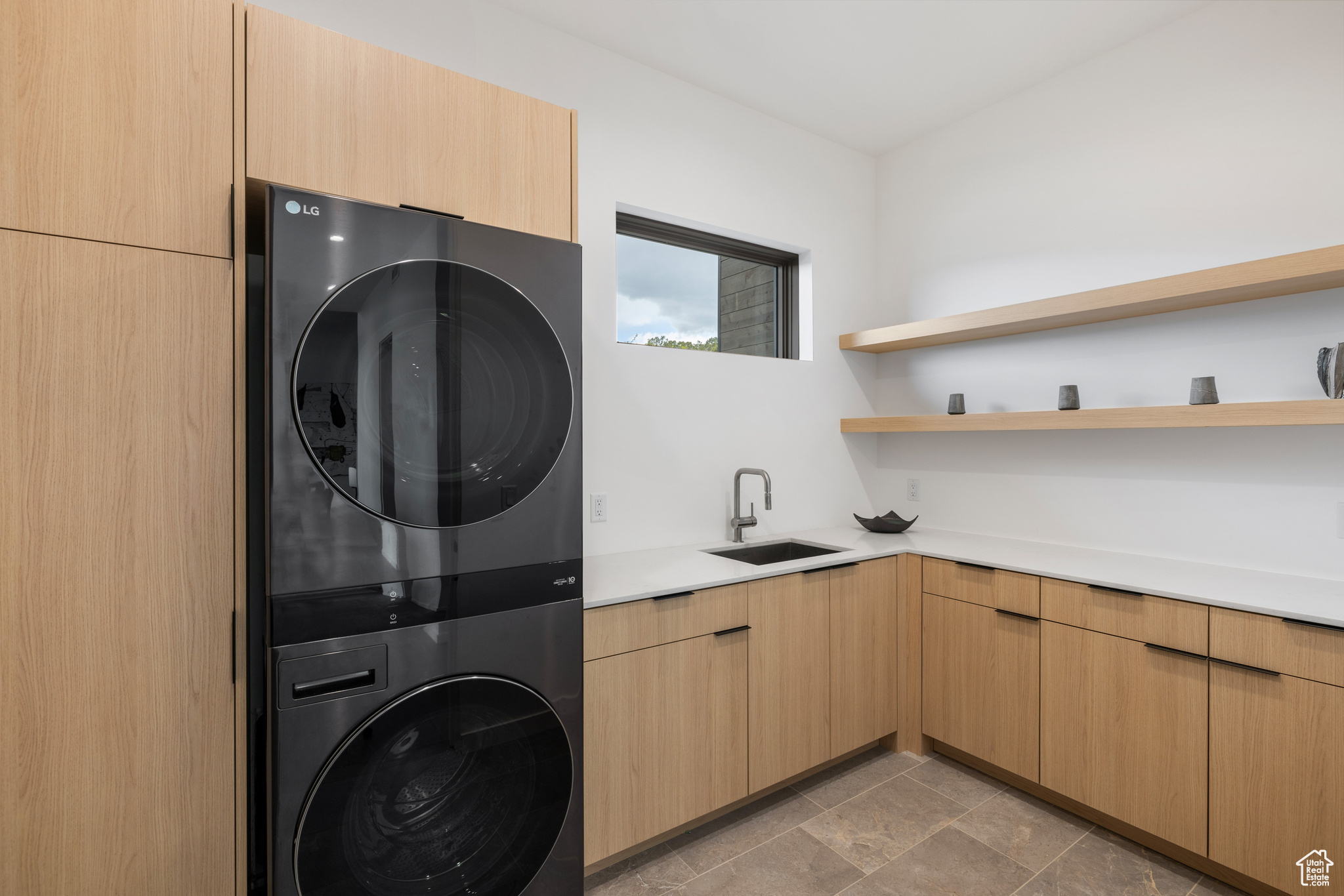 RED LEDGES - Residential