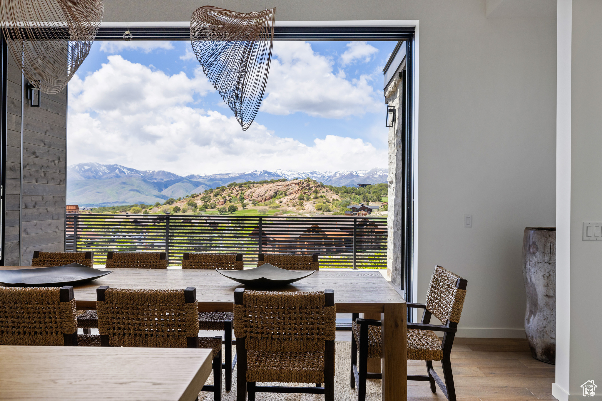 RED LEDGES - Residential