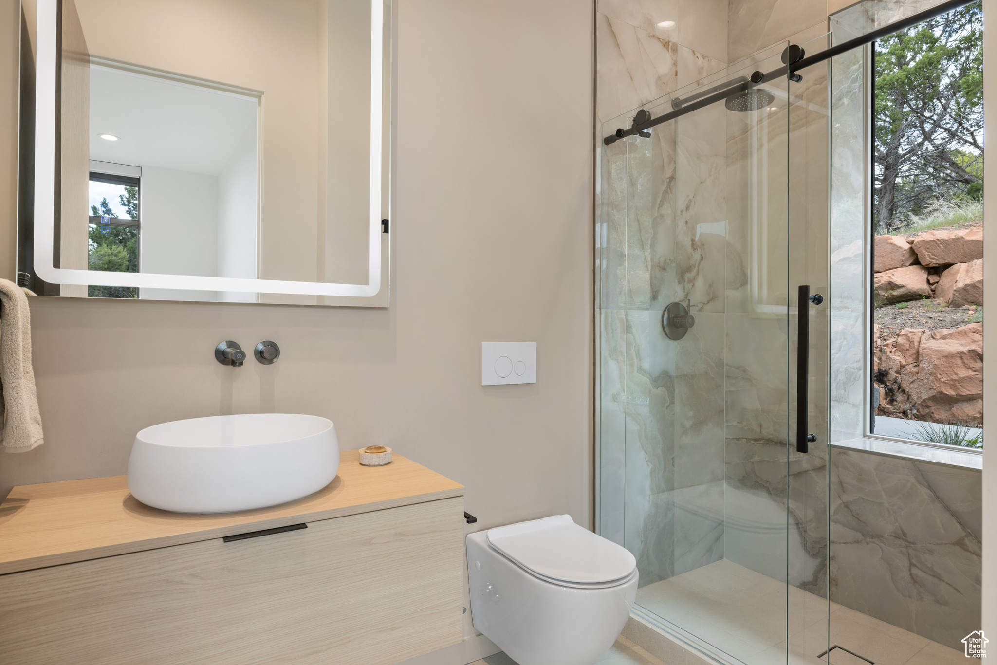 RED LEDGES - Residential