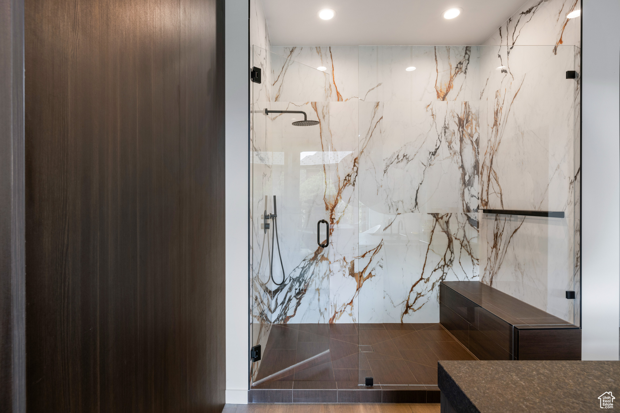 RED LEDGES - Residential