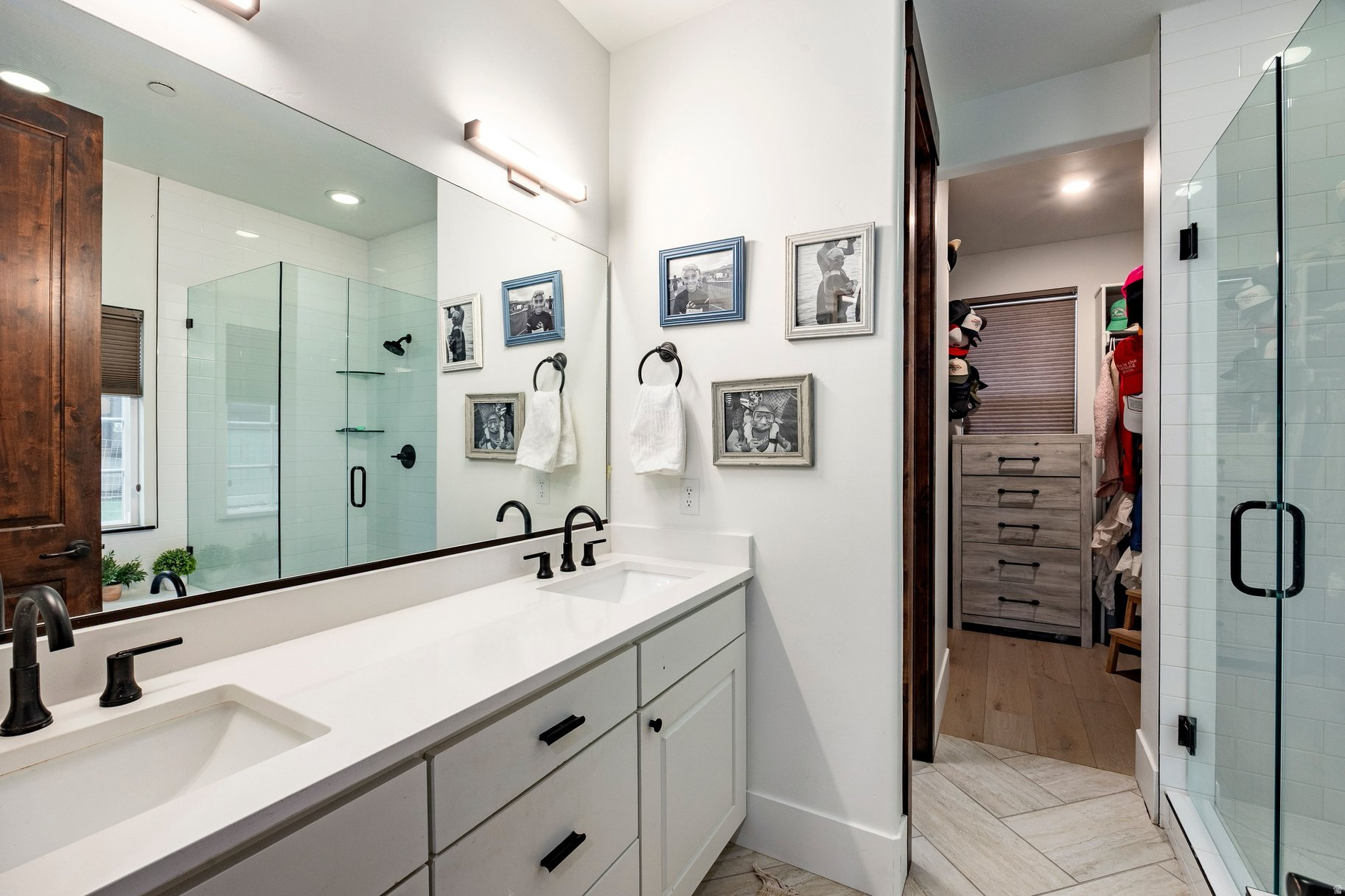 RED LEDGES - Residential