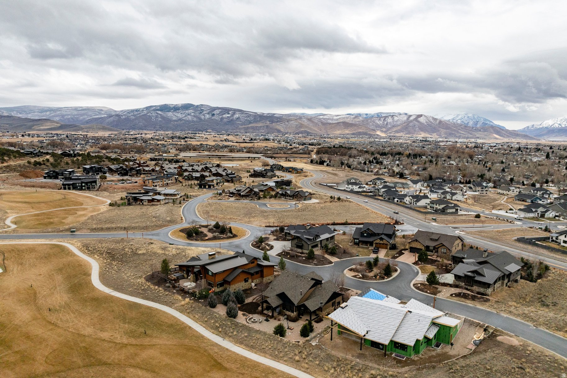 RED LEDGES - Residential