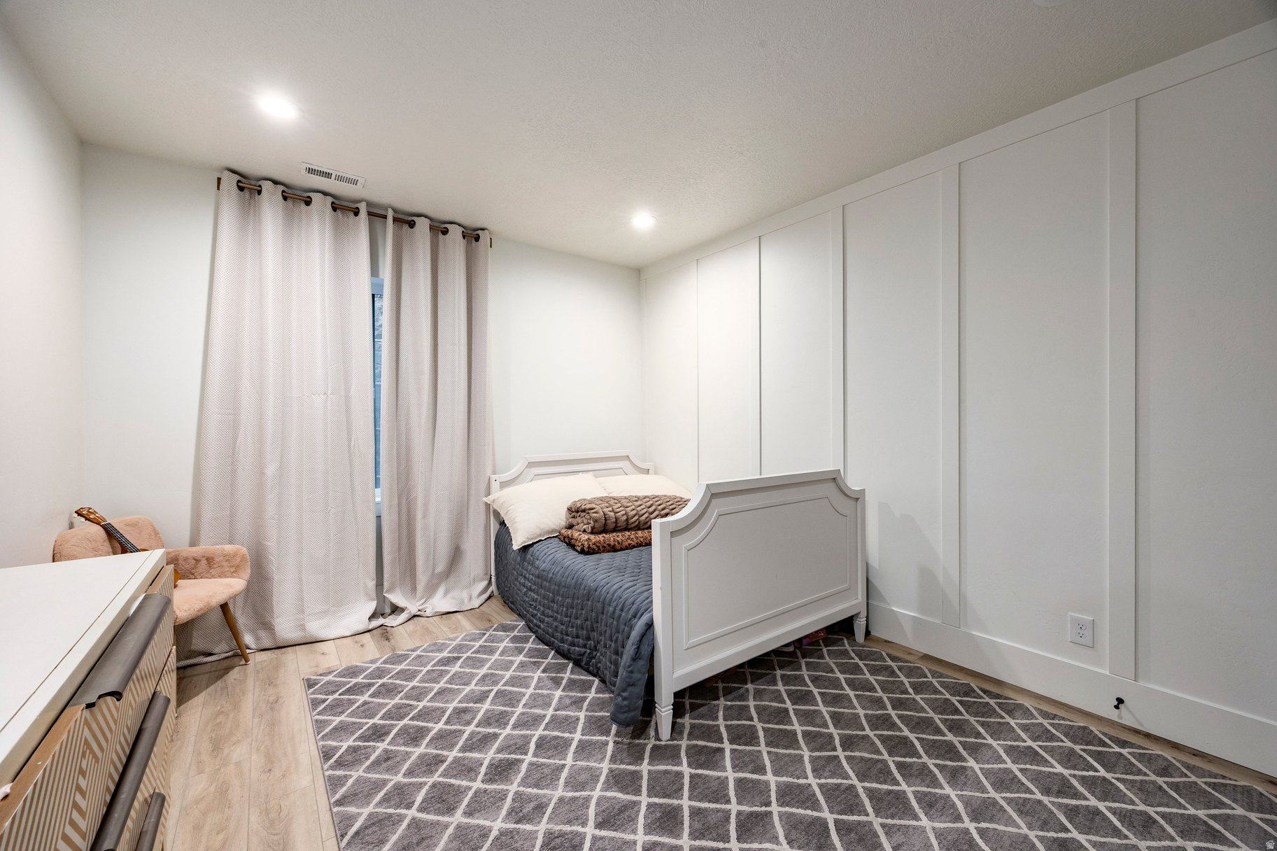 RED LEDGES - Residential