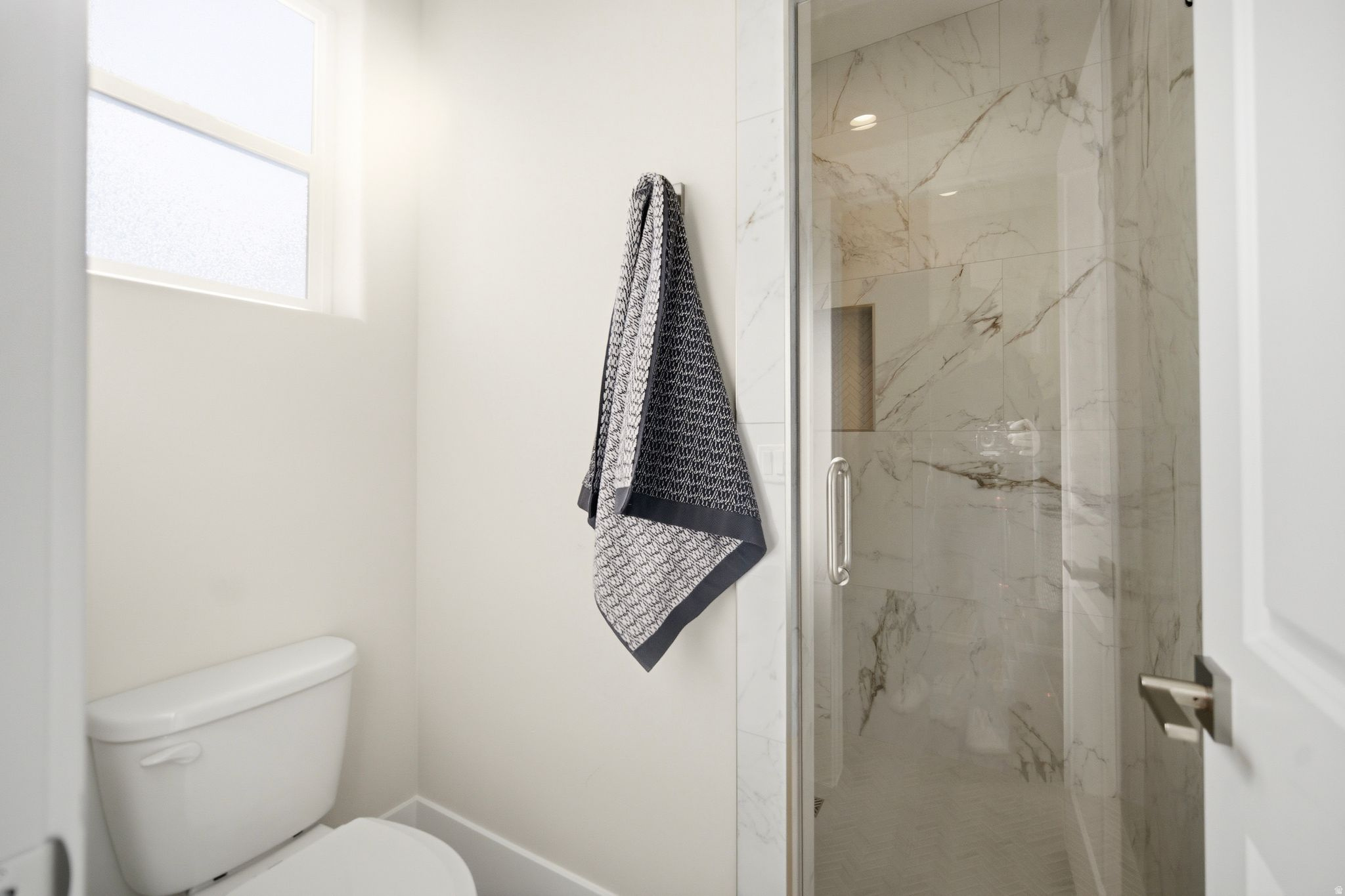 VALLEY GATE - Residential