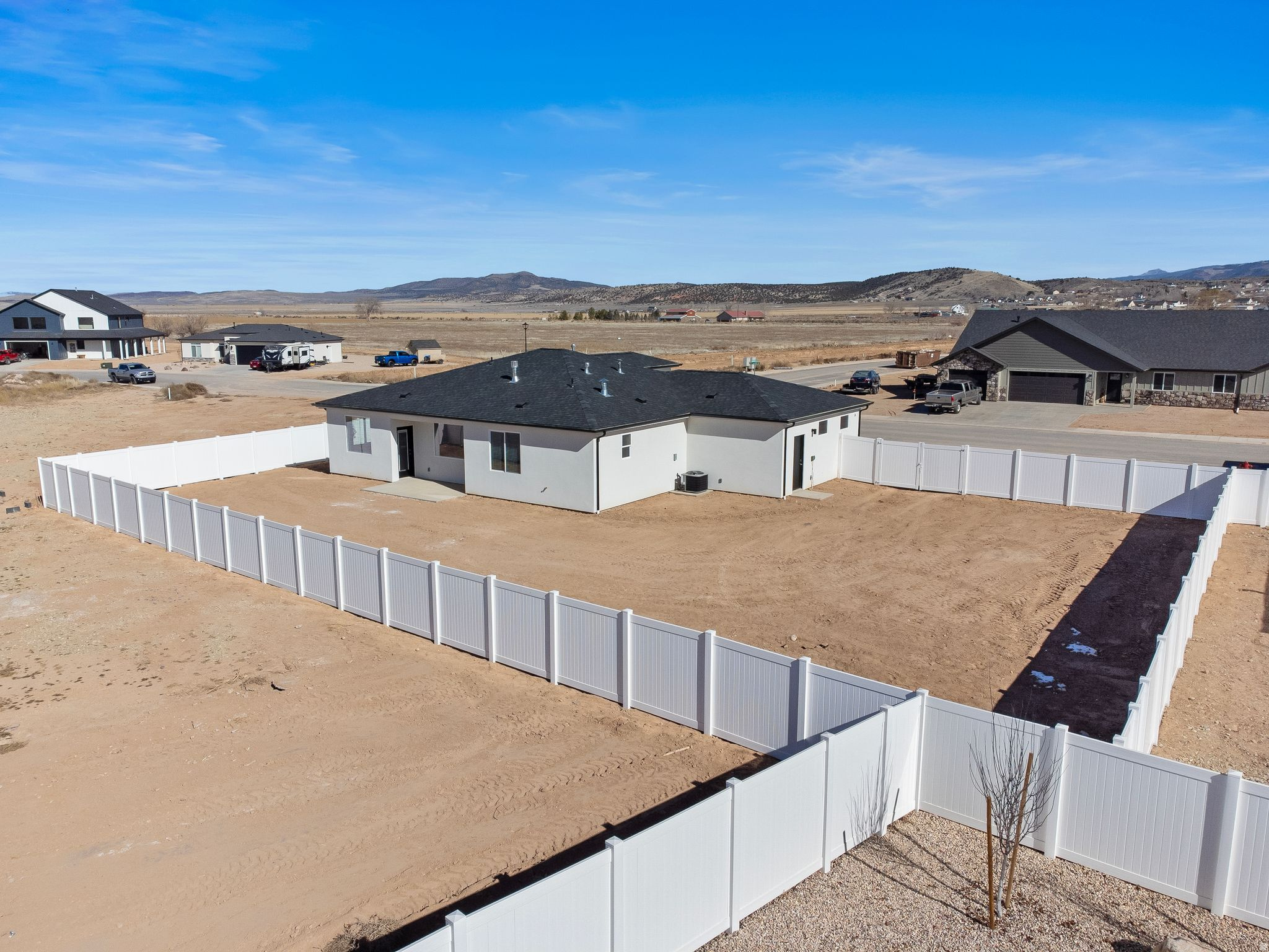 VALLEY GATE - Residential