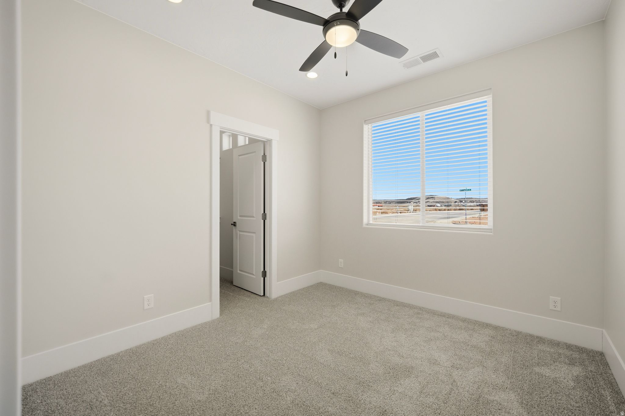 VALLEY GATE - Residential