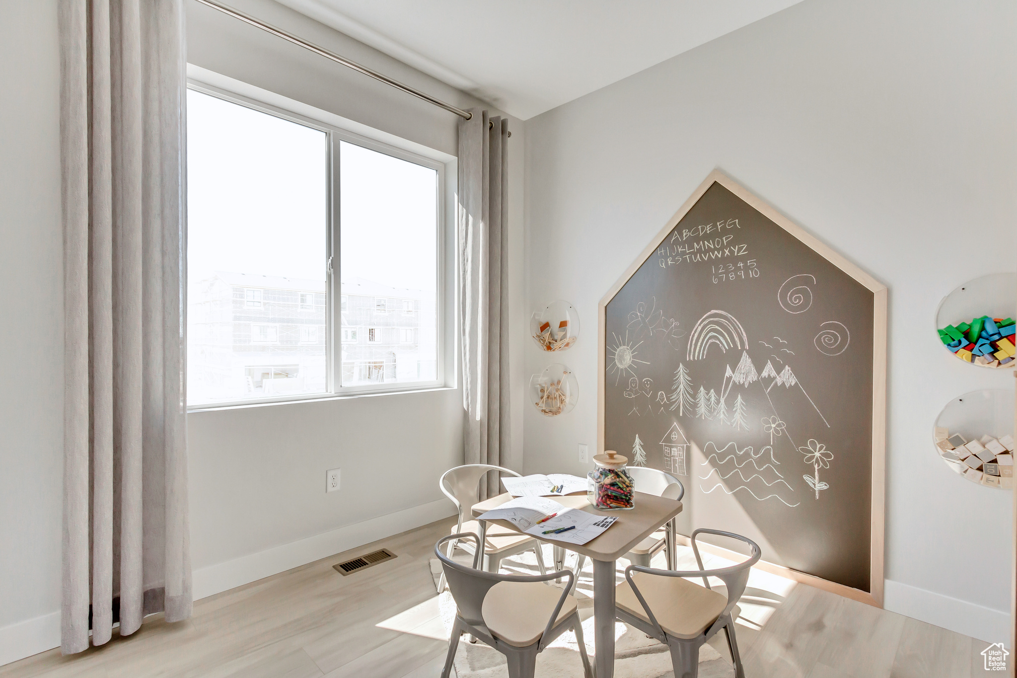 HARMONY PLACE - Residential