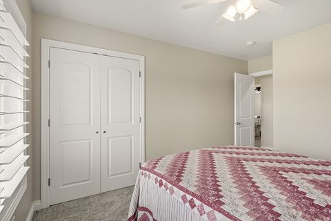 Tiny photo for 351 W SKYLINE DR, Loa, UT 84747 (MLS # 2158296)