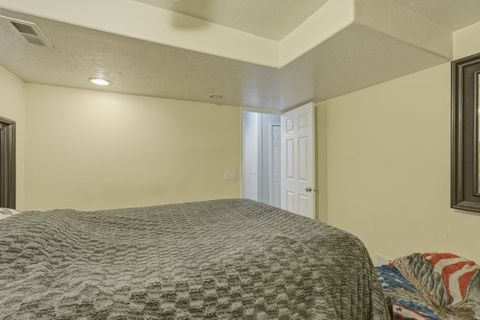 Tiny photo for 10519 S POPLAR GROVE DR, South Jordan, UT 84009 (MLS # 2139508)