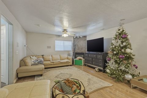 Tiny photo for 10519 S POPLAR GROVE DR, South Jordan, UT 84009 (MLS # 2139508)