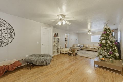 Tiny photo for 10519 S POPLAR GROVE DR, South Jordan, UT 84009 (MLS # 2139508)