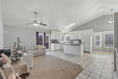 Tiny photo for 10519 S POPLAR GROVE DR, South Jordan, UT 84009 (MLS # 2139508)