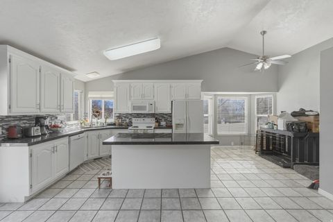 Tiny photo for 10519 S POPLAR GROVE DR, South Jordan, UT 84009 (MLS # 2139508)