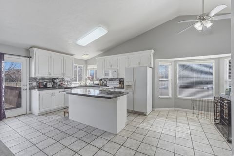 Tiny photo for 10519 S POPLAR GROVE DR, South Jordan, UT 84009 (MLS # 2139508)