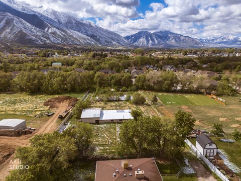Tiny photo for 2672 E CANYON RD, Springville, UT 84663 (MLS # 2153647)