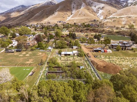 Tiny photo for 2672 E CANYON RD, Springville, UT 84663 (MLS # 2153647)