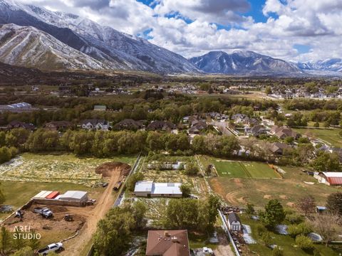 Tiny photo for 2672 E CANYON RD, Springville, UT 84663 (MLS # 2153647)
