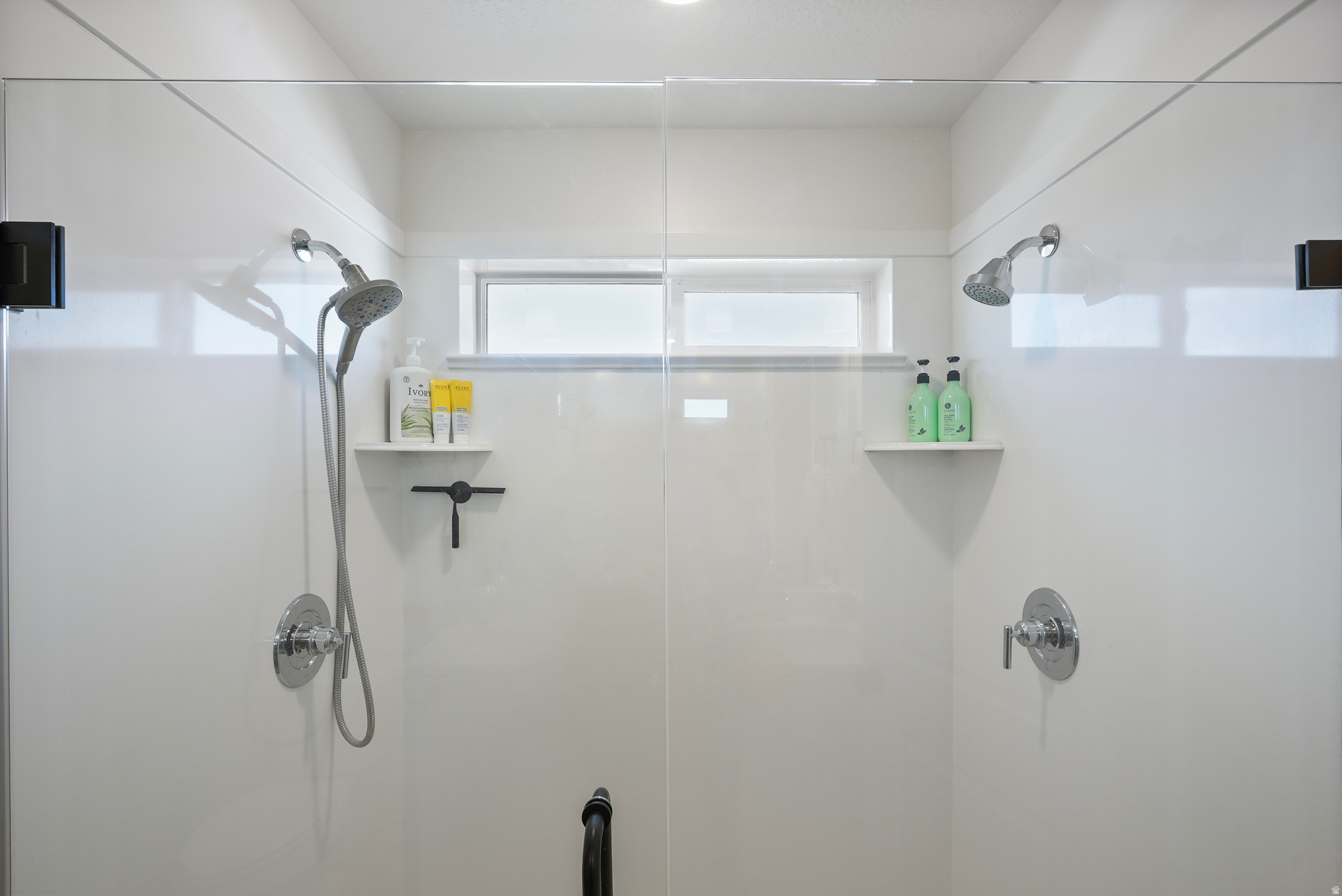 ESTATES AT FENN FARMS - Residential