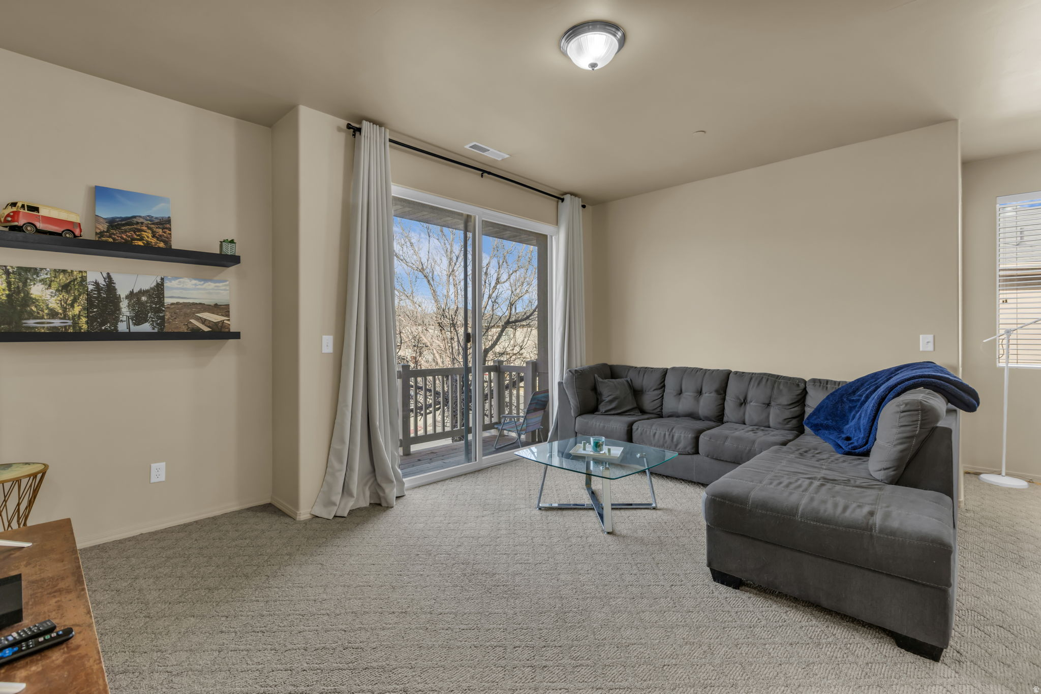 IVY SPRINGS - Residential