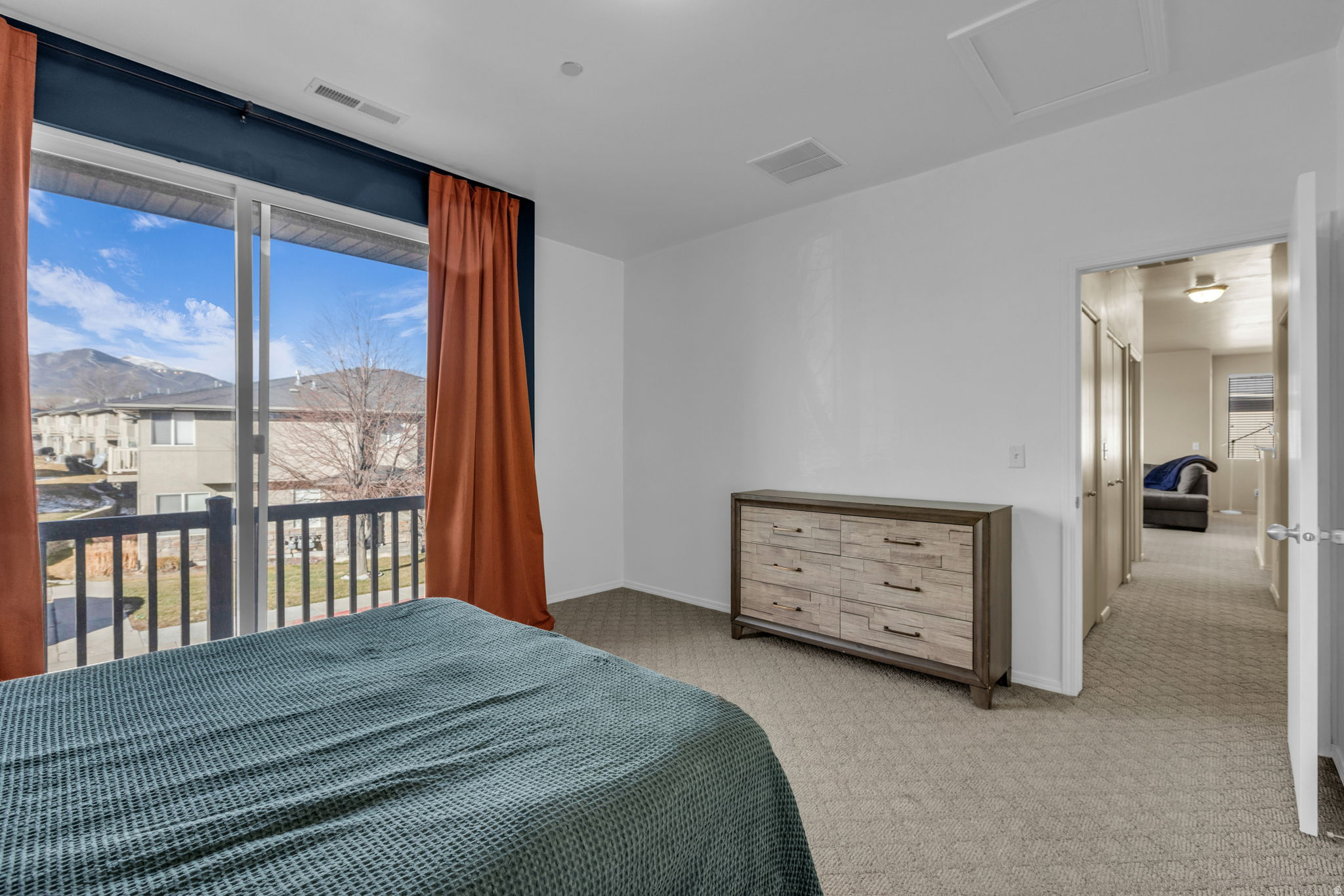 IVY SPRINGS - Residential