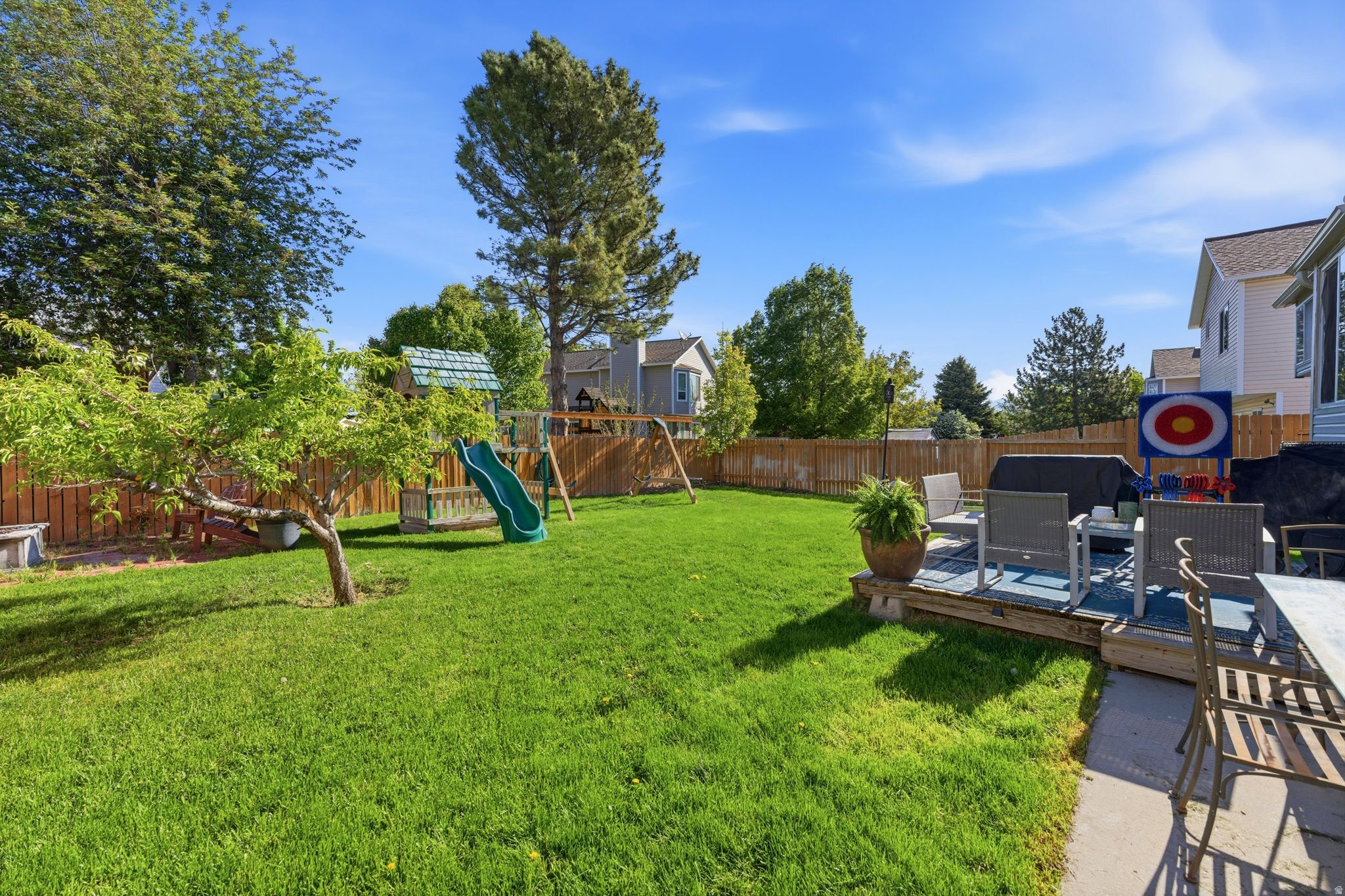 OQUIRRH HILLS - Residential