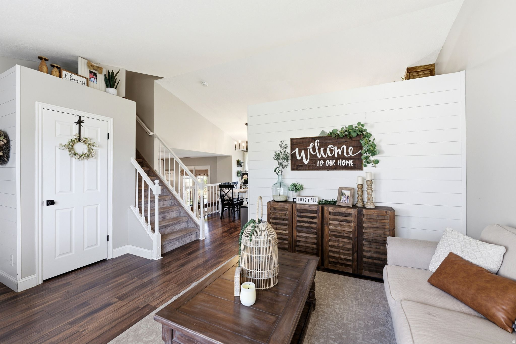 OQUIRRH HILLS - Residential