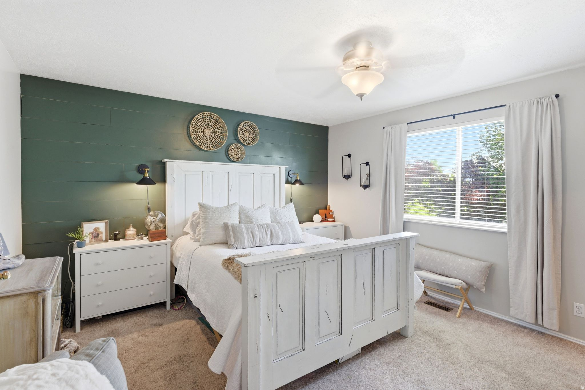 OQUIRRH HILLS - Residential
