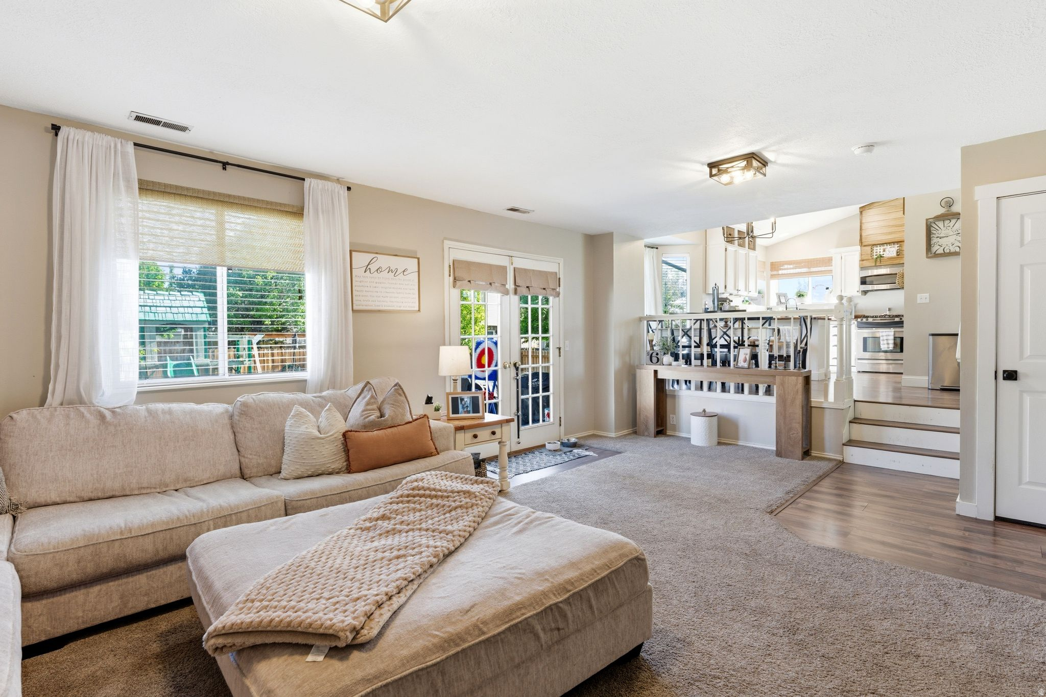 OQUIRRH HILLS - Residential