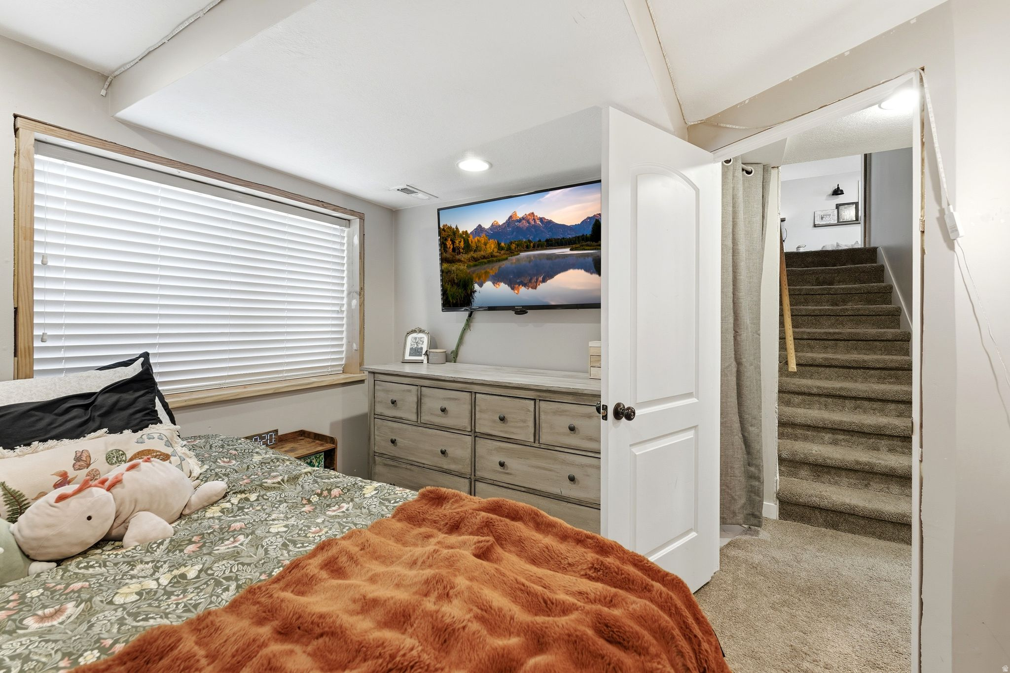 OQUIRRH HILLS - Residential