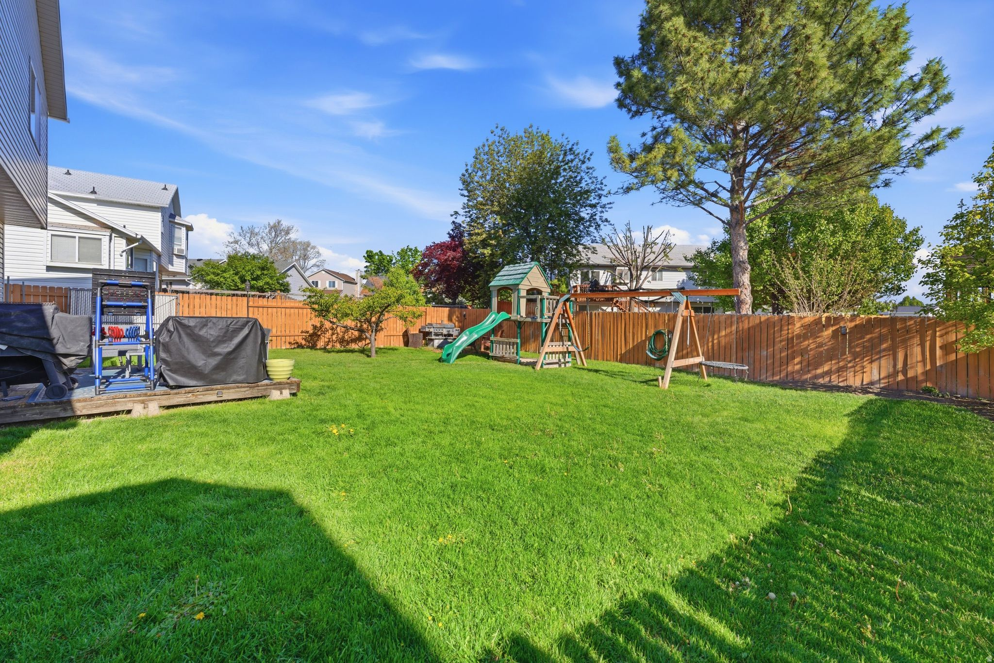 OQUIRRH HILLS - Residential