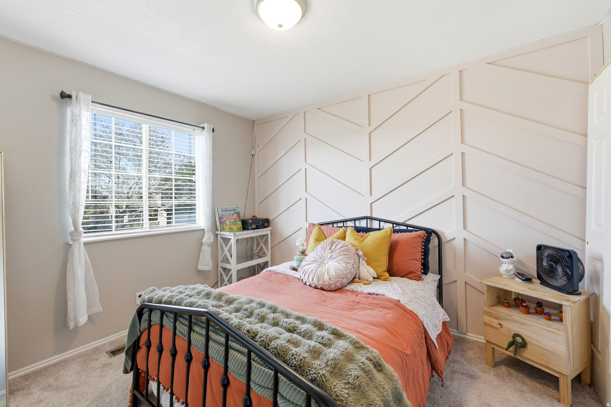 OQUIRRH HILLS - Residential