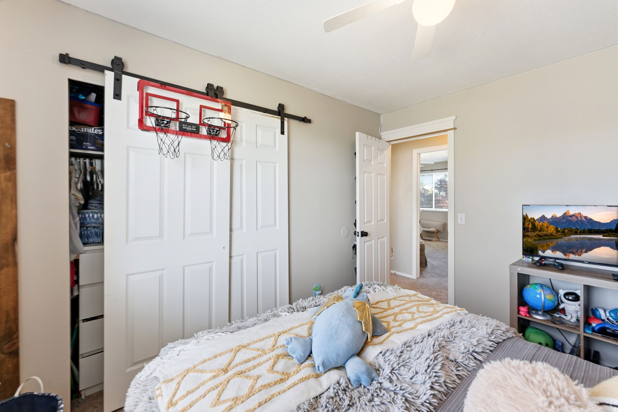 OQUIRRH HILLS - Residential