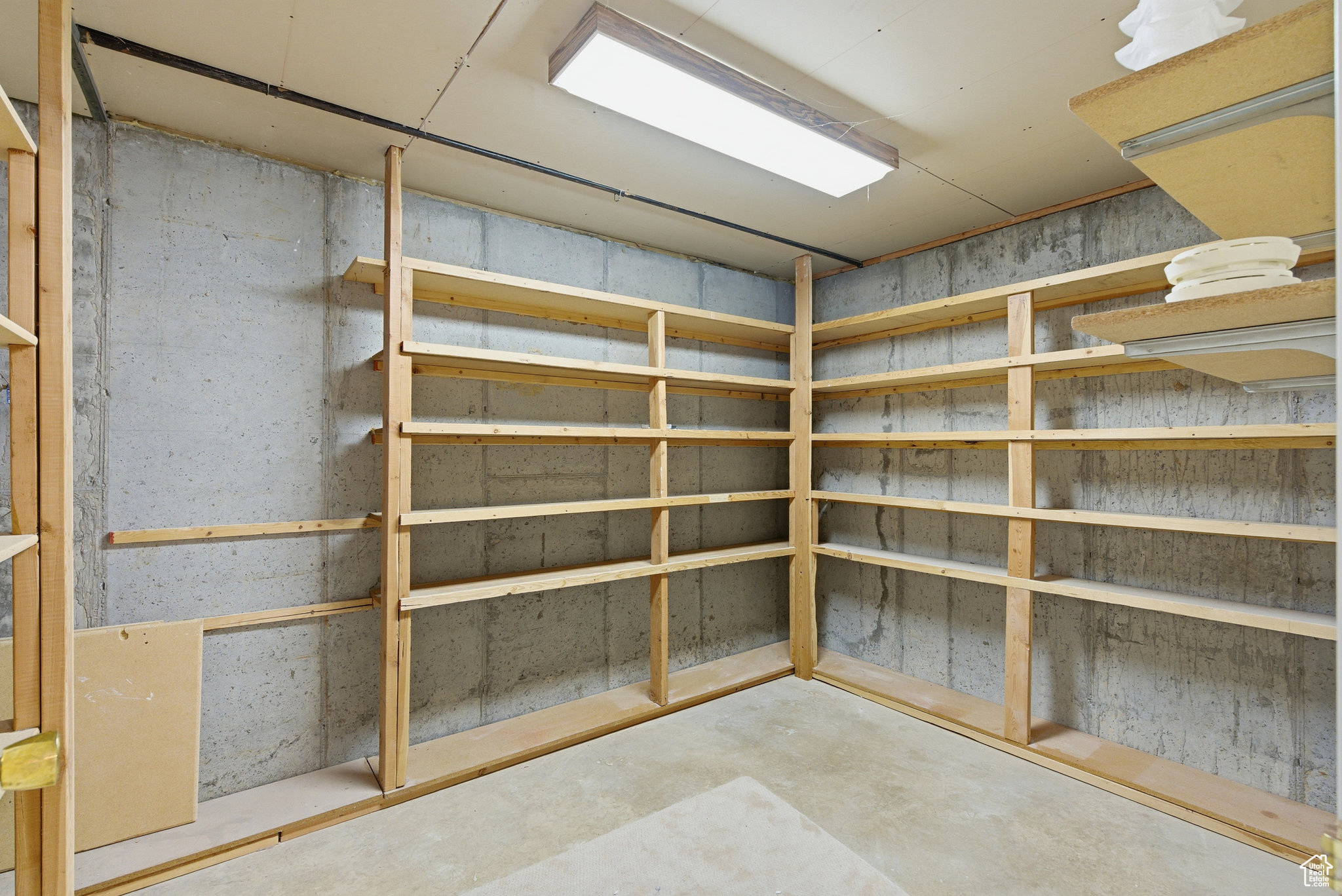 CREEKWOOD - Residential