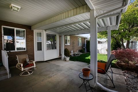 Tiny photo for 1068 E 5675 S, South Ogden, UT 84405 (MLS # 2148931)