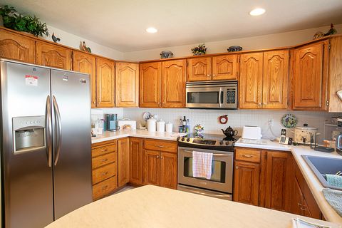 Tiny photo for 1068 E 5675 S, South Ogden, UT 84405 (MLS # 2148931)