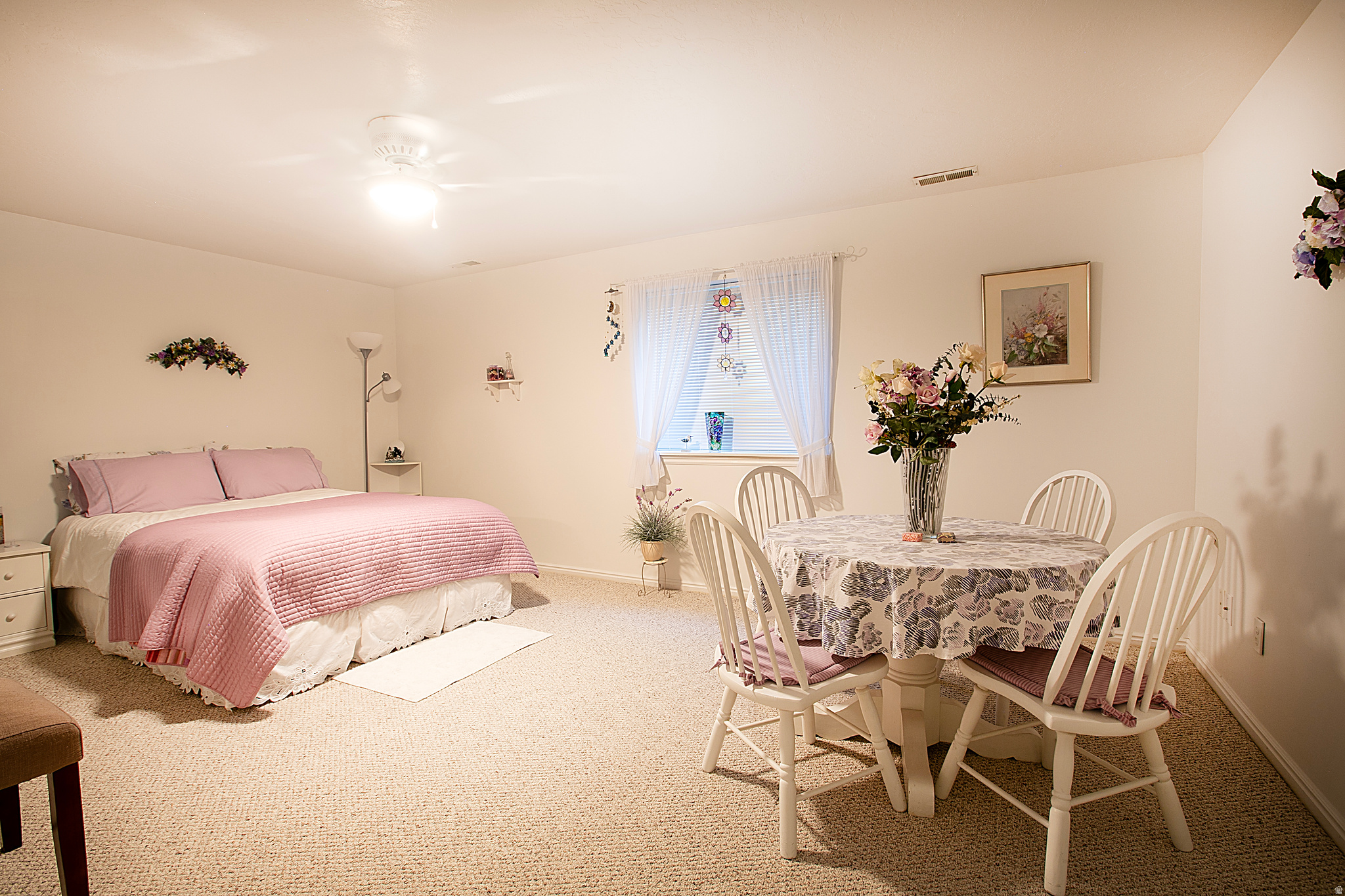 CHIMNEY HILLS - Residential